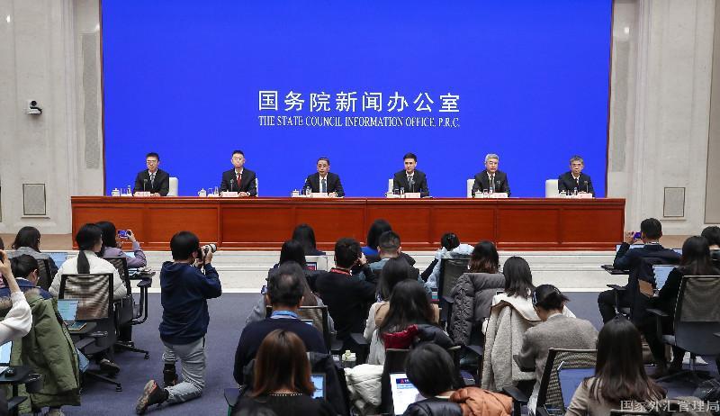國(guó)新辦舉行新聞發(fā)布會(huì) 介紹貨幣金融政策支持實(shí)體經(jīng)濟(jì)...